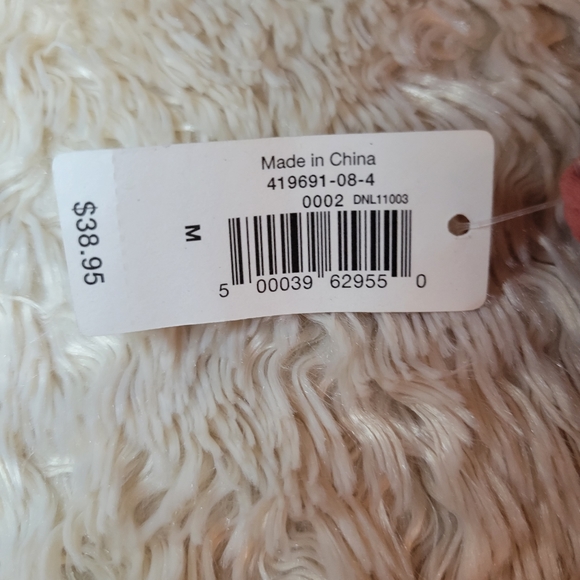 Love by Gap - Ribbed Crop Top/Seamless Bralette - Picture 4 of 4